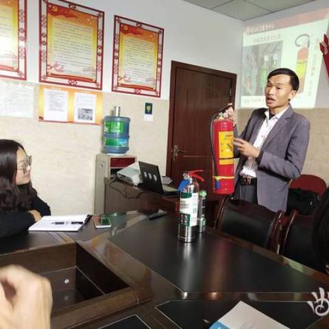 龙华火灾事故最新进展，原因调查与救援行动同步进行